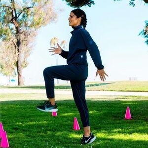 Jolyn Clothing Blue Bomber Daphne Jacket Running Activewear Stretch Cute NWOT